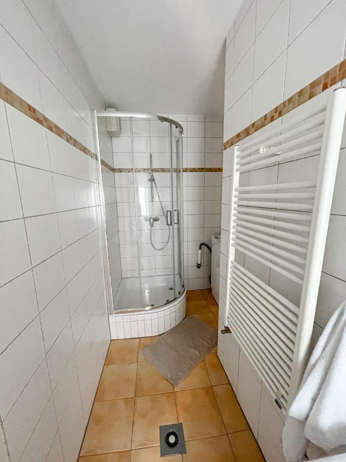 Schoene Einzimmerwohnung 巴特瑙海姆 外观 照片